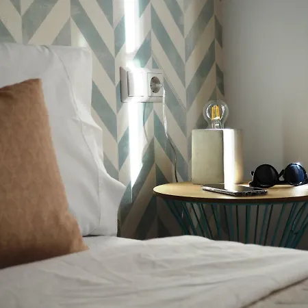 Boliches Wifi 300 M Playa * 푸엔히롤라